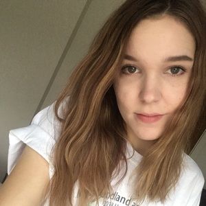 Meet your Posher, Candice